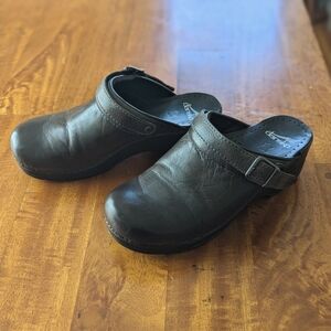 Dansko Ingrid Antique Brown Size 38